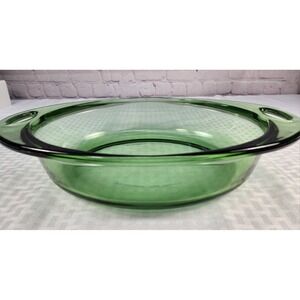 Beautiful Vintage 2 QT Anchor Hocking Green Oval Glass CASSEROLE OVENWARE Baking